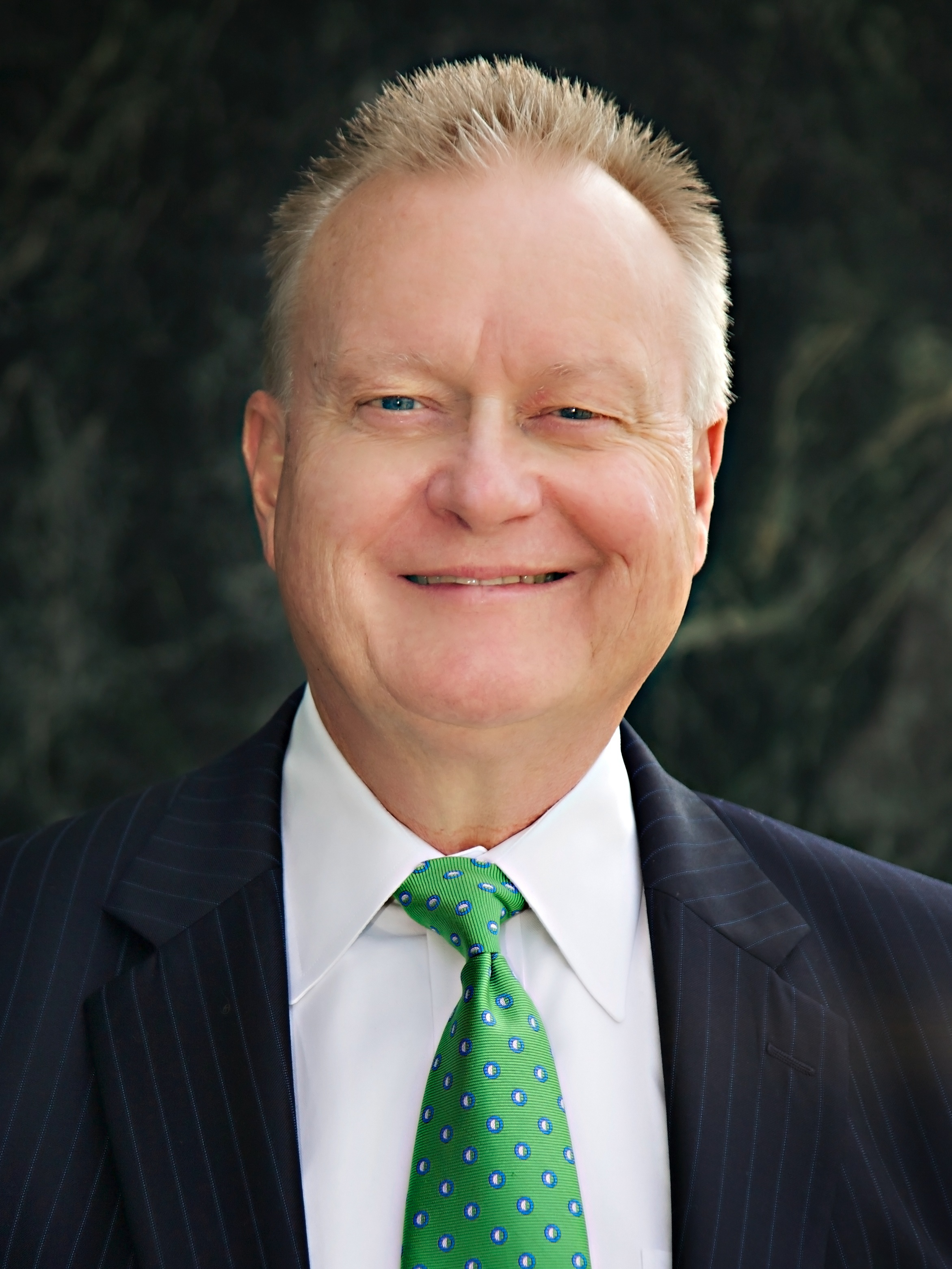 Dr. Ralph Enlow